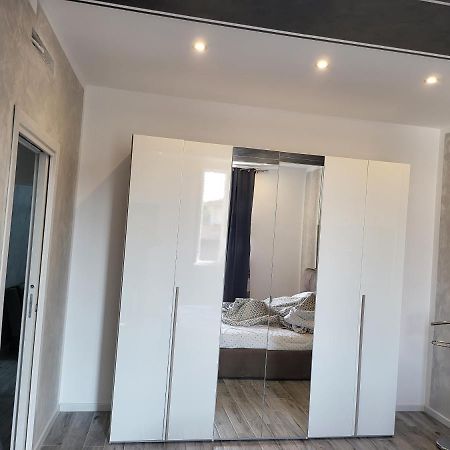 Residenza Giulia Apartamento Bréscia Exterior foto