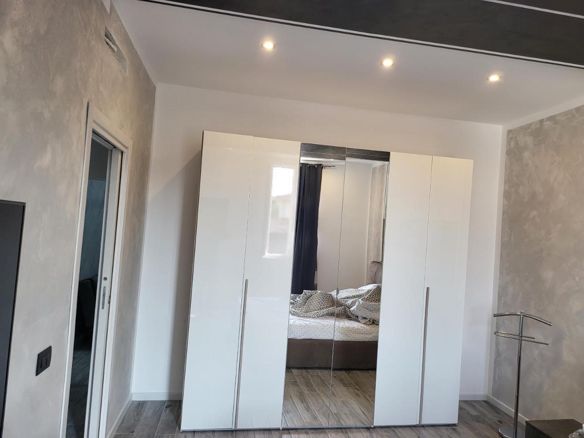 Residenza Giulia Apartamento Bréscia Exterior foto